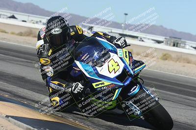 media/Oct-30-2025-Racers Edge (Thu) [[dabbdaf680]]/2-A Group/Session 3 (Turn 15 Inside)/